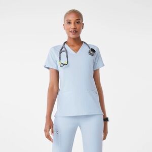 Light blue Casma top + Zamora jogger FIGS scrub set